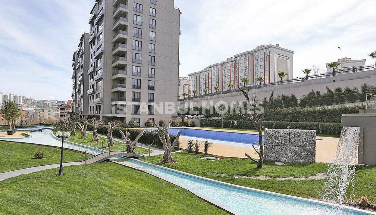Apartment in Esenyurt, Turkey, 105 m² - picture 1