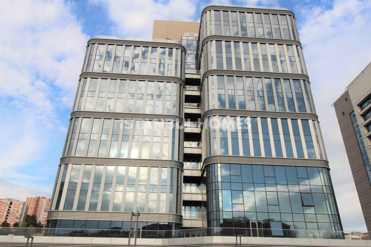 Shop in Istanbul, Turkey, 1 502 m² - picture 2