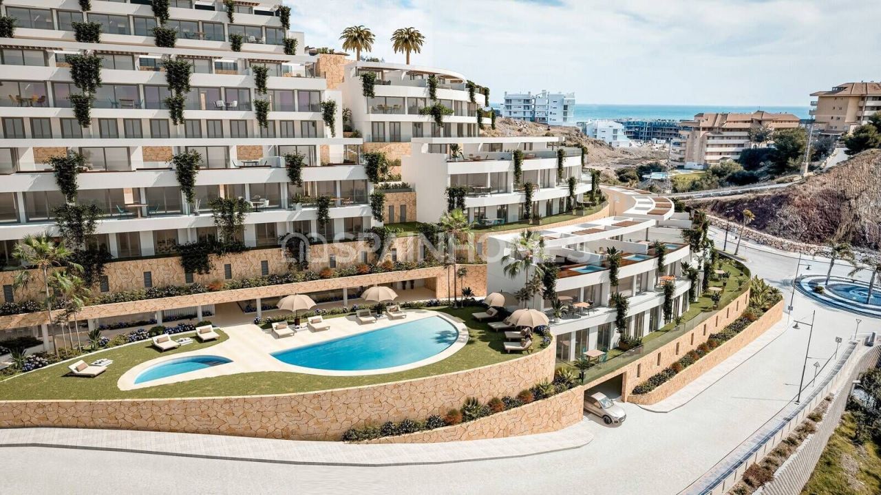 Maison urbaine à Fuengirola, Espagne, 175 m² - image 1