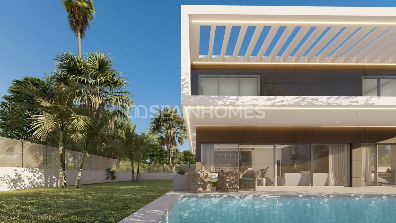 Villa in Benalmadena, Spain, 309 m² - picture 1