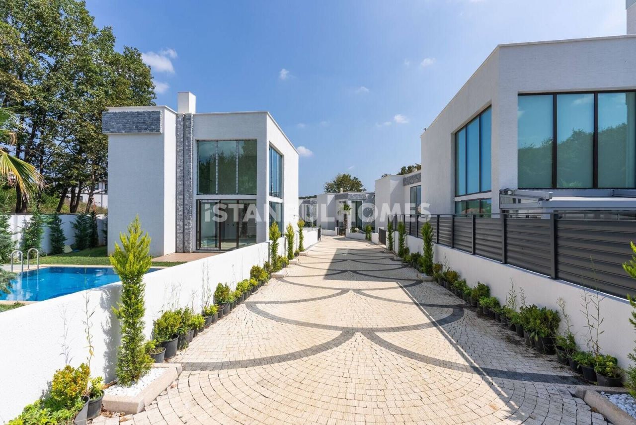 Villa à Şile, Turquie, 249 m² - image 3