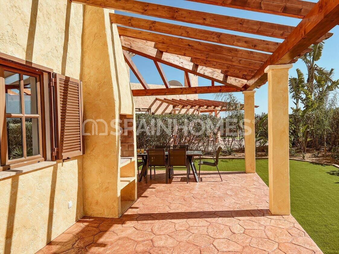 Villa Cuevas del Almanzora, Espagne, 111 m² - image 1