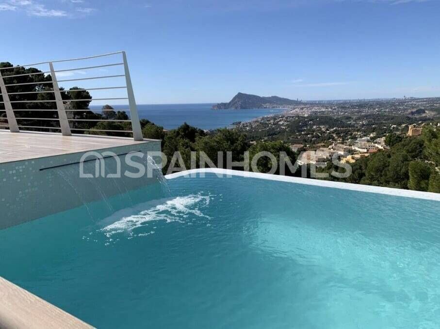 Villa in Altea, Spain, 385 m² - picture 1