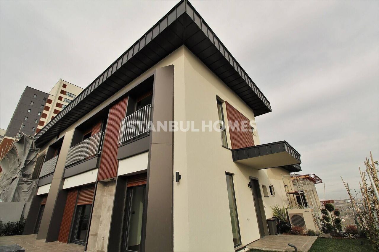 Villa a Başakşehir, Turchia, 240 m² - foto 3