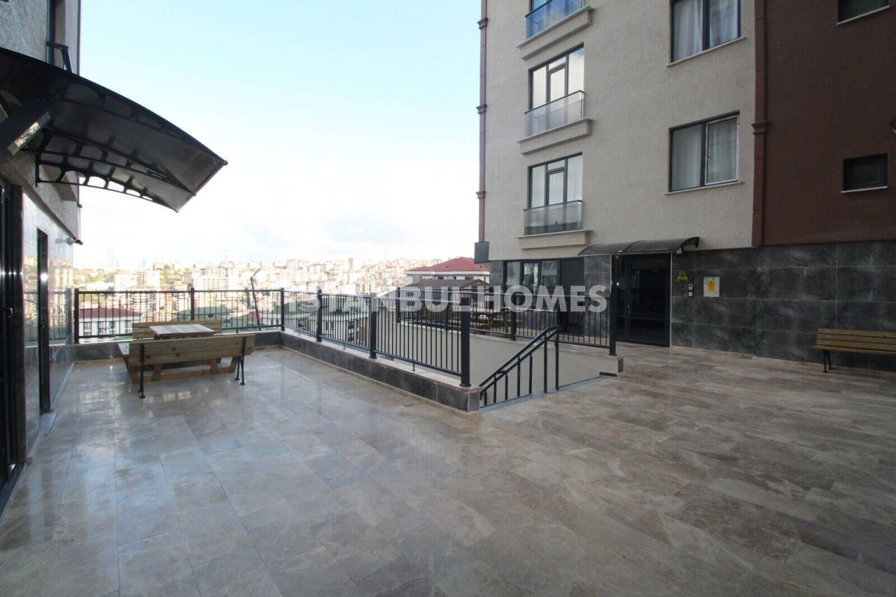 Appartement à Eyoup, Turquie, 132 m² - image 4