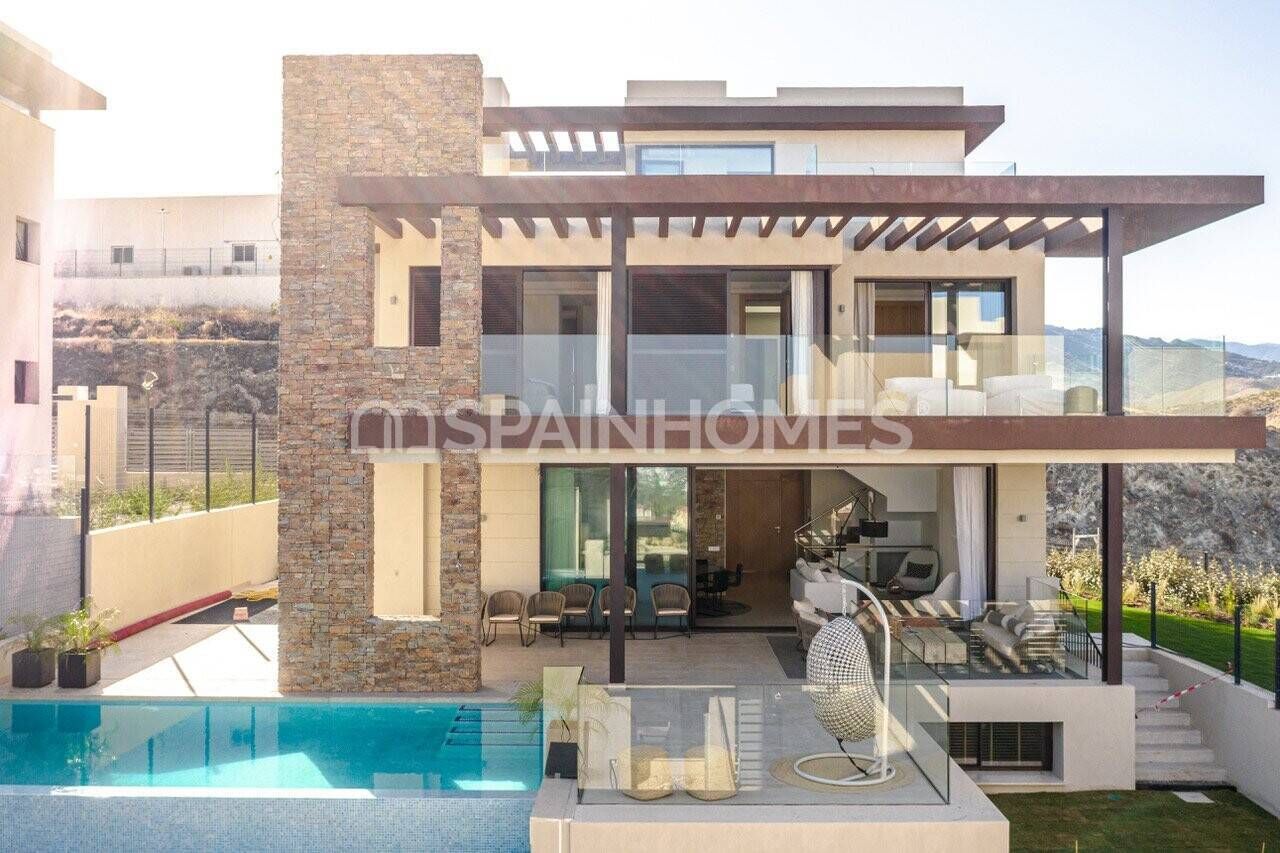 Villa en Benahavis, España, 196 m² - imagen 1