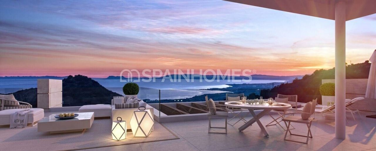 Apartment in Ojen, Spain, 186 m² - picture 1