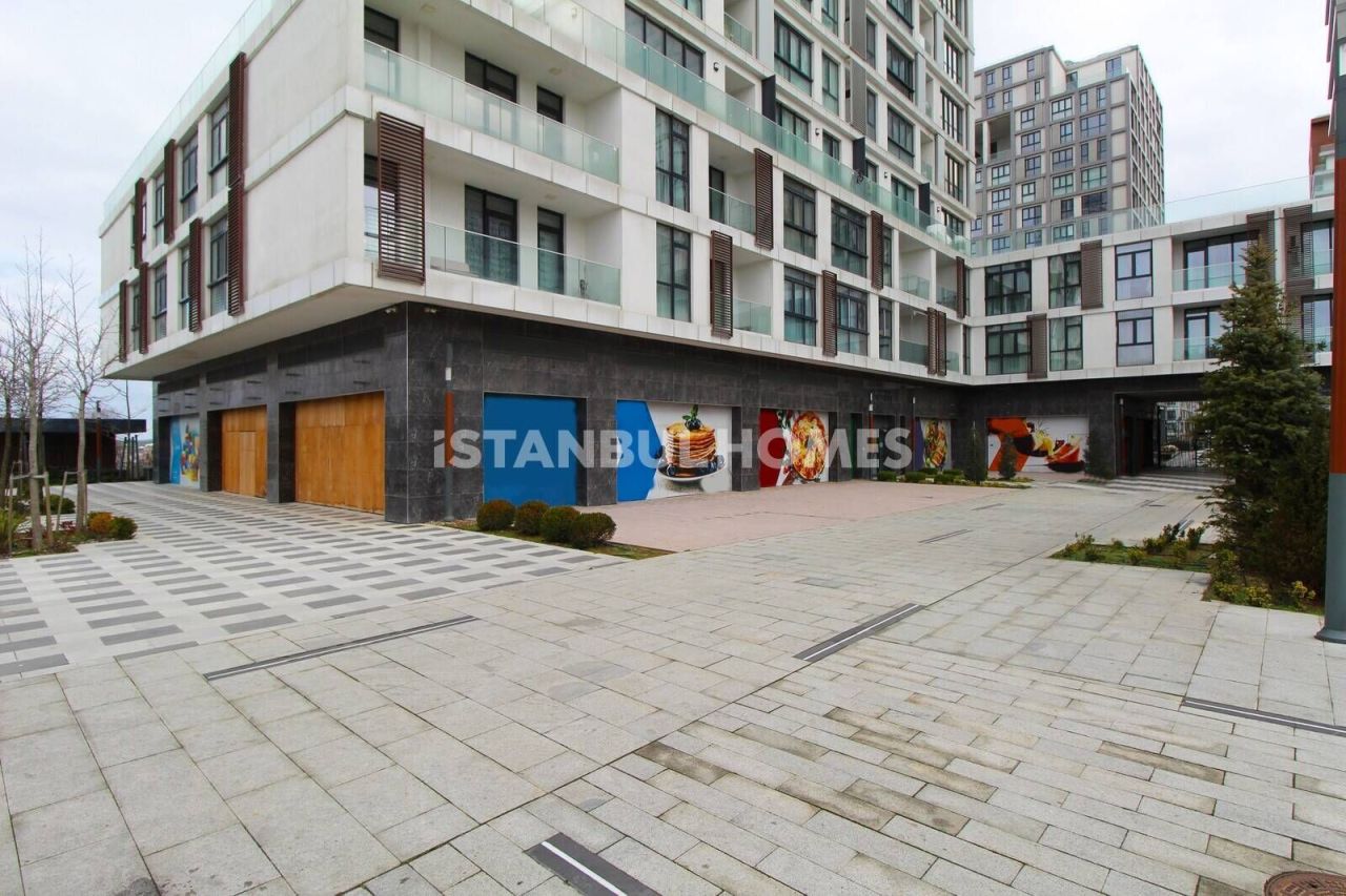 Boutique à Başakşehir, Turquie, 87 m² - image 4