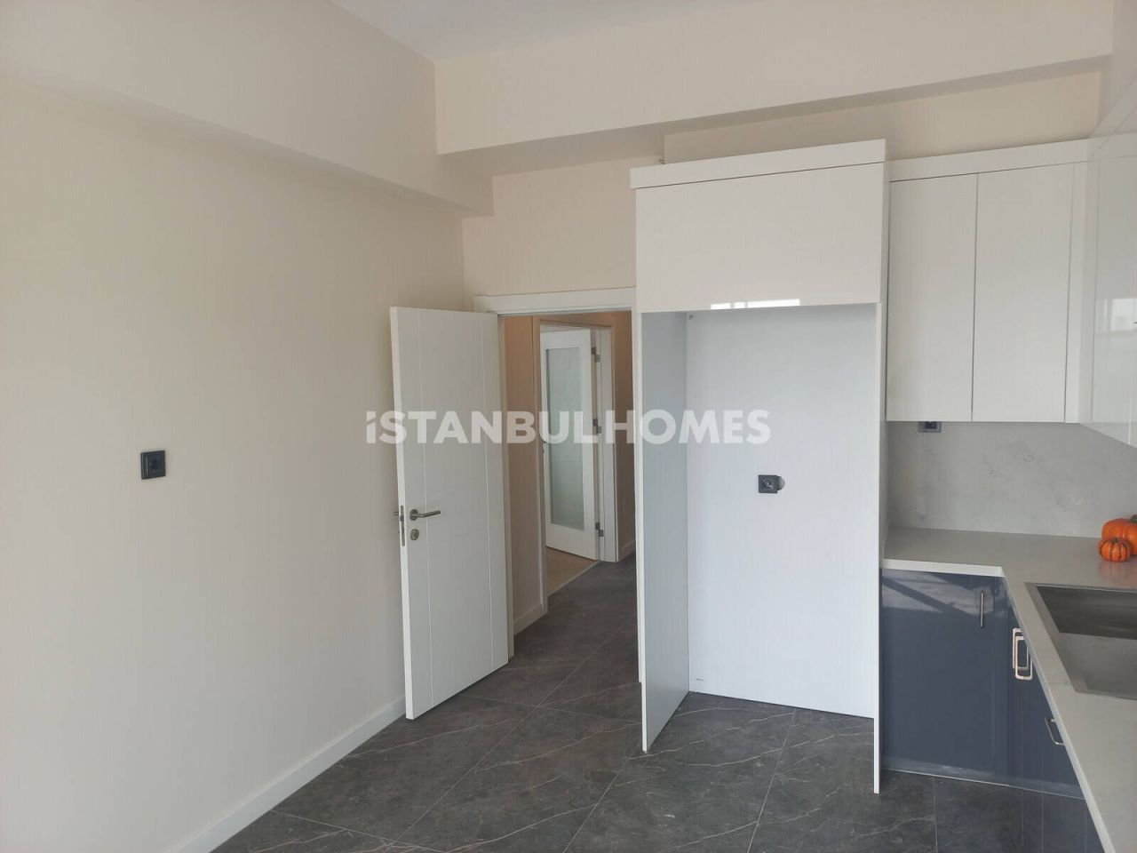 Apartment in Esenyurt, Turkey, 362 m² - picture 5