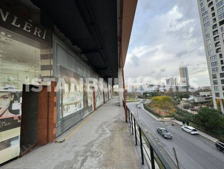 Boutique à Esenyourt, Turquie, 108 m² - image 7