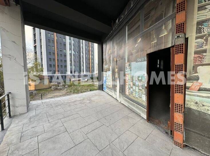 Boutique à Esenyourt, Turquie, 108 m² - image 9