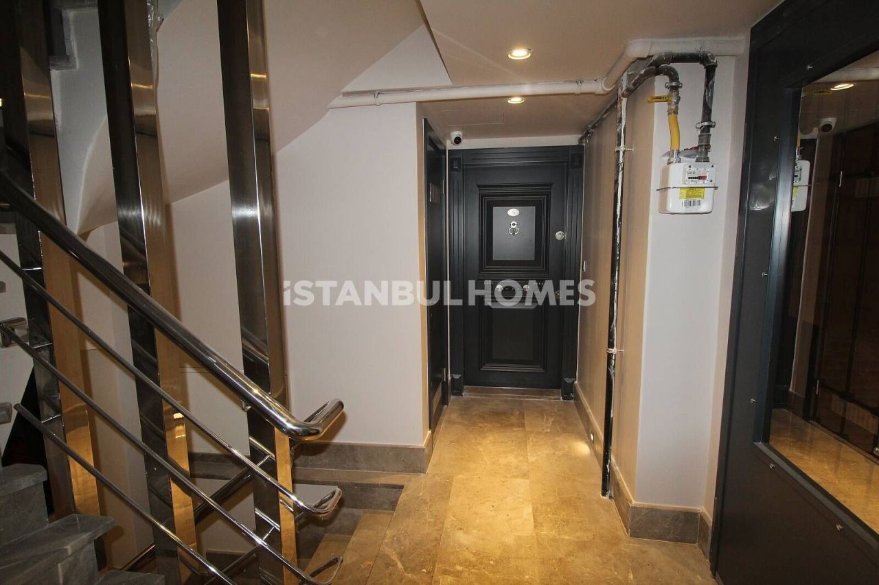 Apartment in Istanbul, Turkey, 129 m² - picture 14