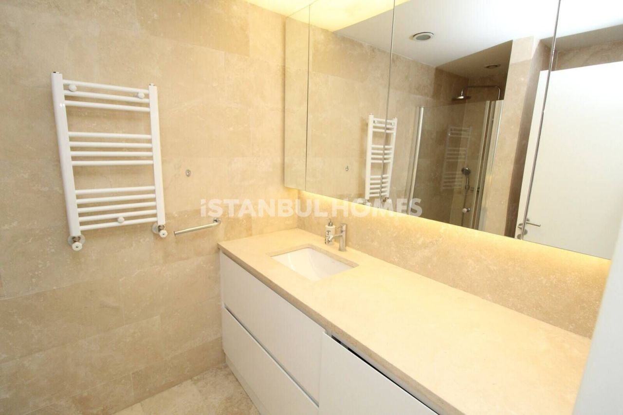 Apartamento en Estambul, Turquia, 58 m² - imagen 19