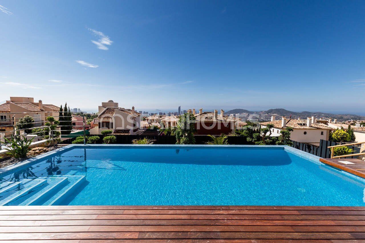 Villa à Finestrat, Espagne, 998 m² - image 10