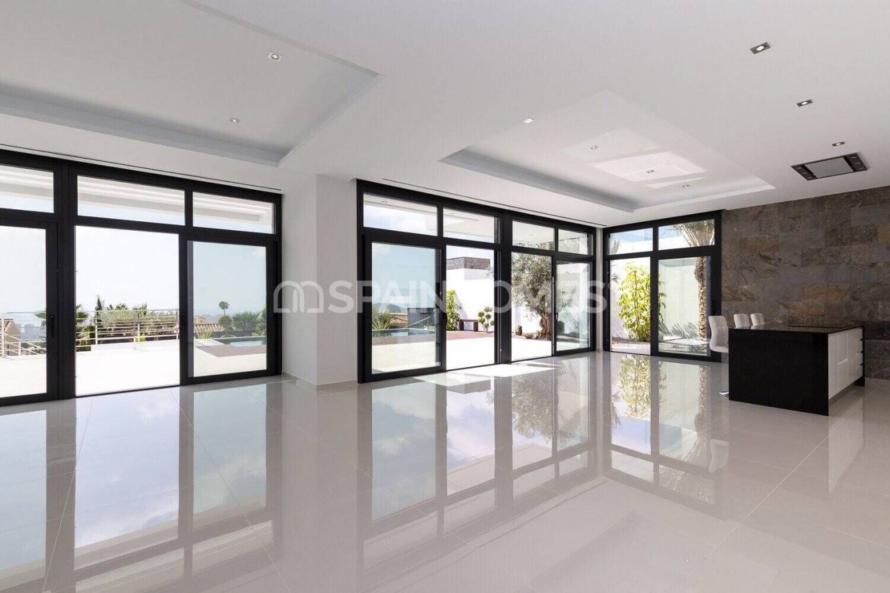 Villa à Finestrat, Espagne, 998 m² - image 11