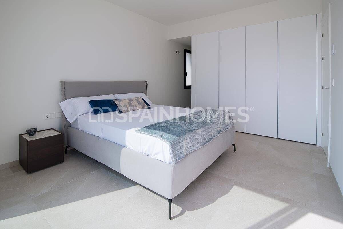 Villa in Los Montesinos, Spain, 110 m² - picture 11