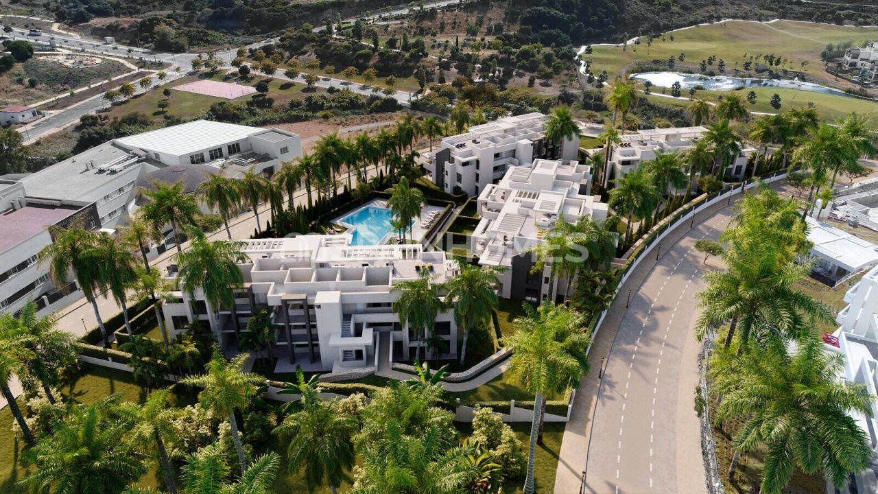 Apartamento en Estepona, España, 133 m² - imagen 12