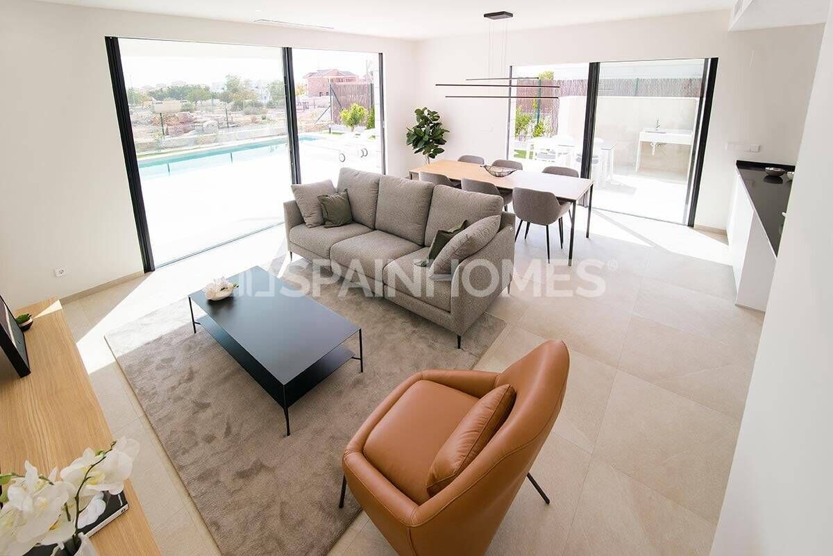 Villa in Los Montesinos, Spain, 110 m² - picture 16