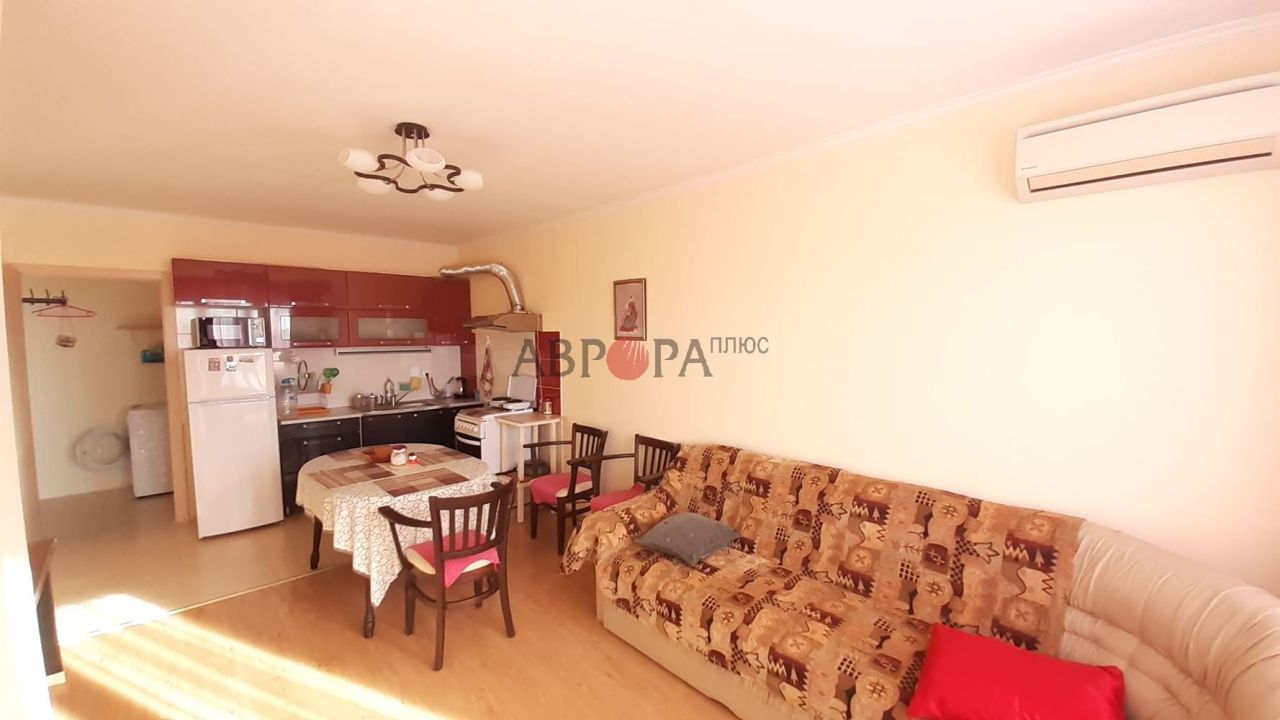 Appartement à Bourgas, Bulgarie, 52 m² - image 1