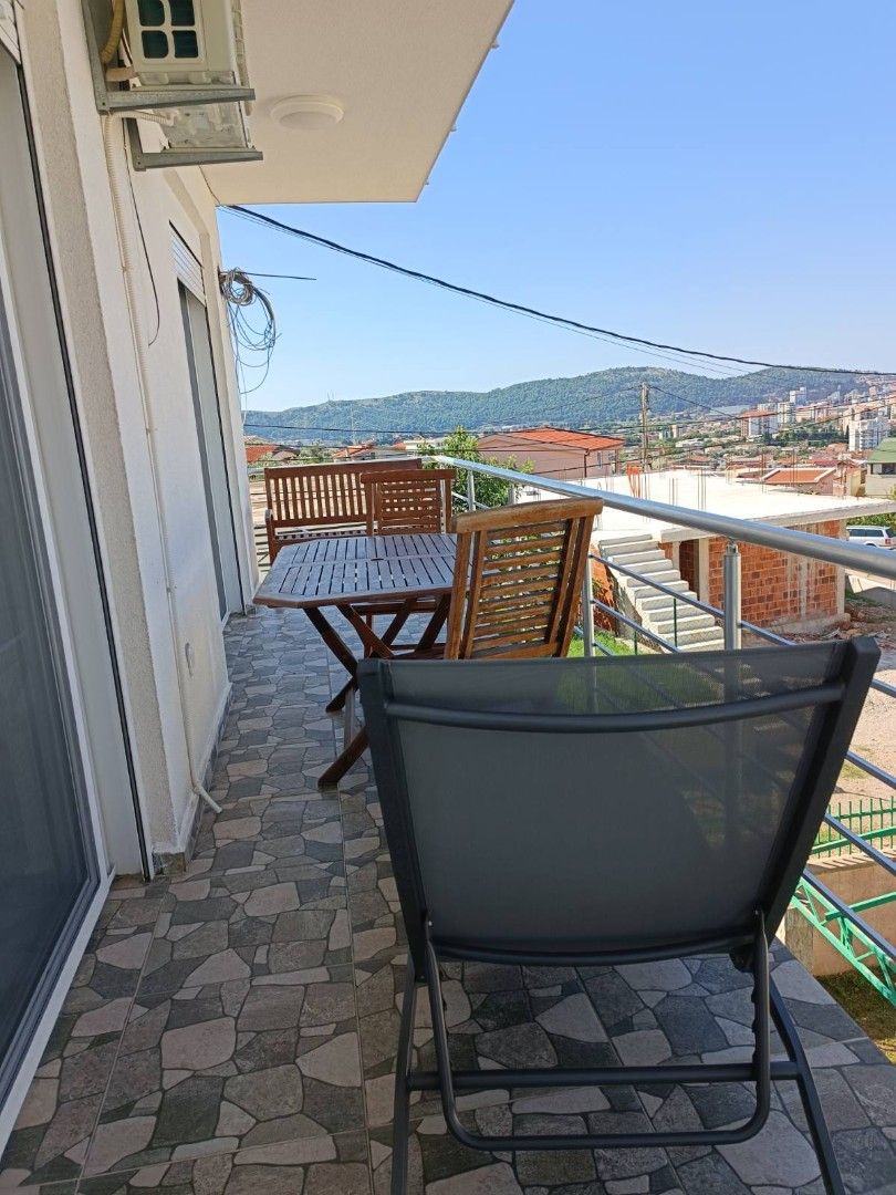 Flat in Bar, Montenegro, 51 m² - picture 4