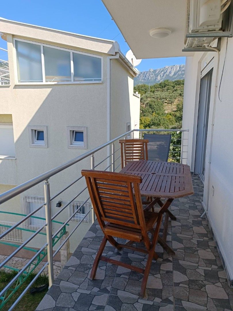 Flat in Bar, Montenegro, 51 m² - picture 5