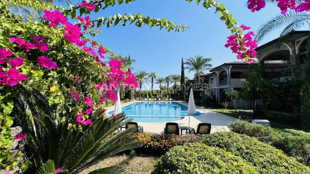 Apartamento en Kemer, Turquia, 200 m² - imagen 1