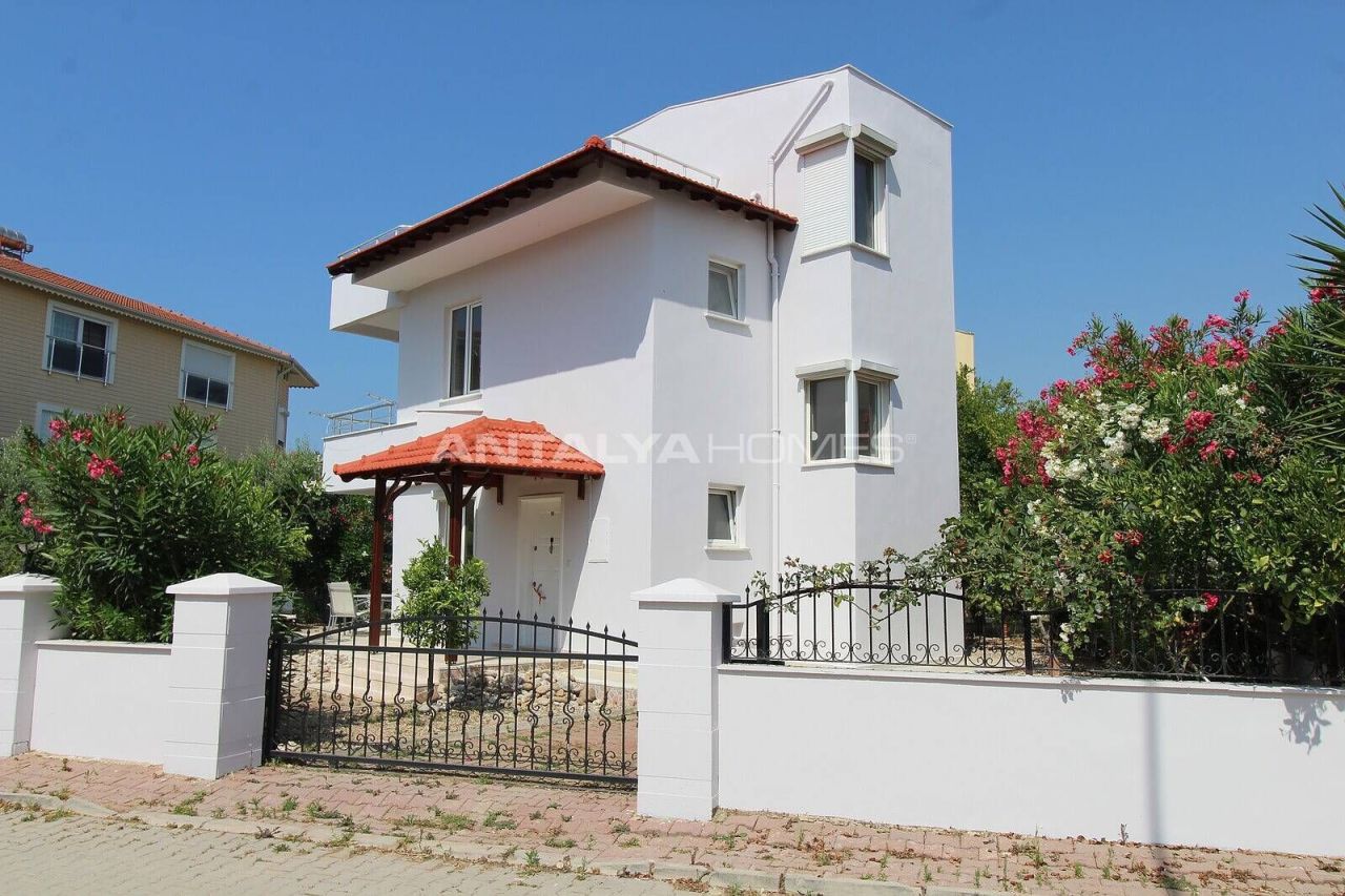 Villa en Serik, Turquia, 150 m² - imagen 1