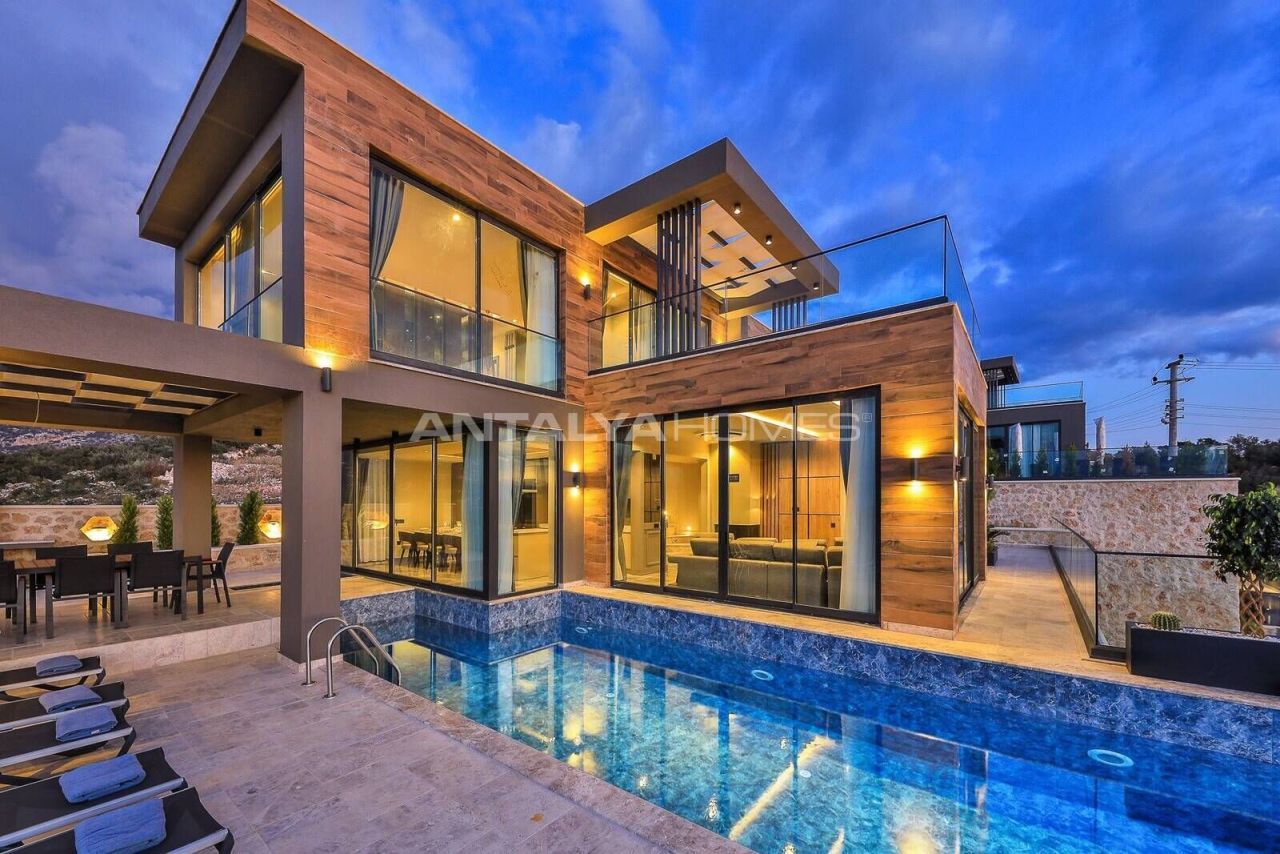 Villa en Kalkan, Turquia, 486 m² - imagen 1