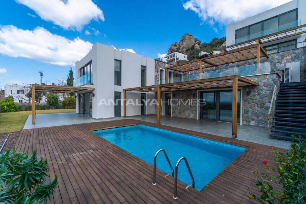 Villa à Bodrum, Turquie, 501 m² - image 1