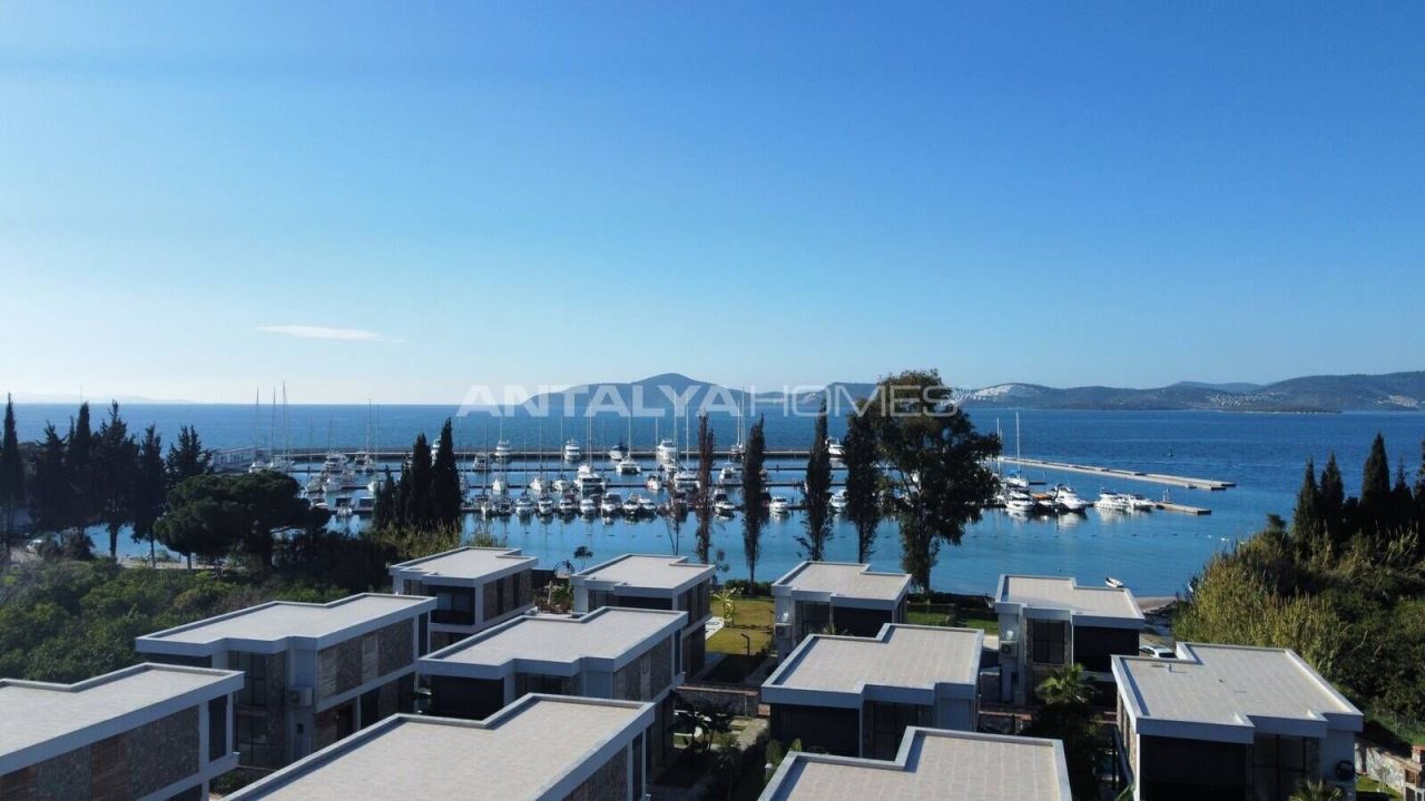 Villa en Milas, Turquia, 148 m² - imagen 1