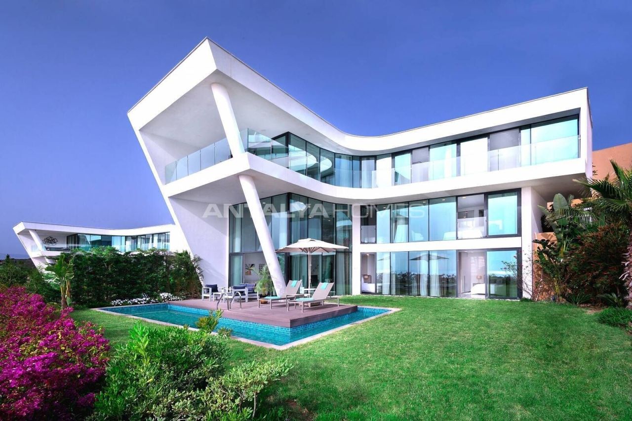 Casa adosada en Milas, Turquia, 255 m² - imagen 1