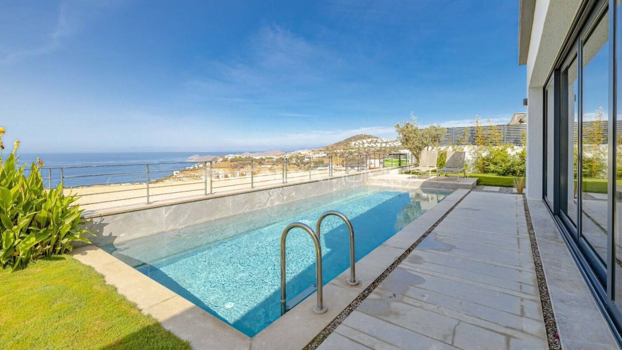 Villa à Bodrum, Turquie, 271 m² - image 3