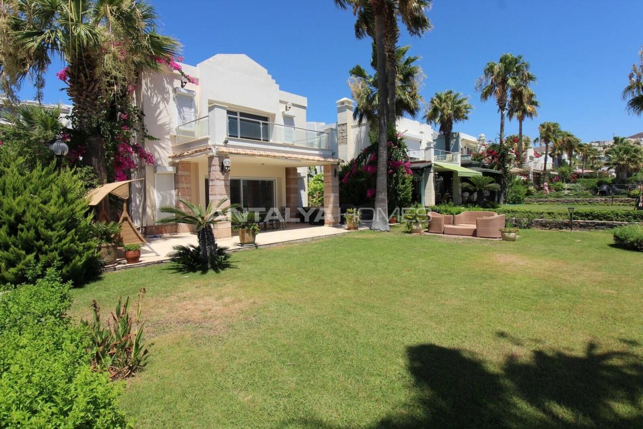 Villa à Bodrum, Turquie, 310 m² - image 4