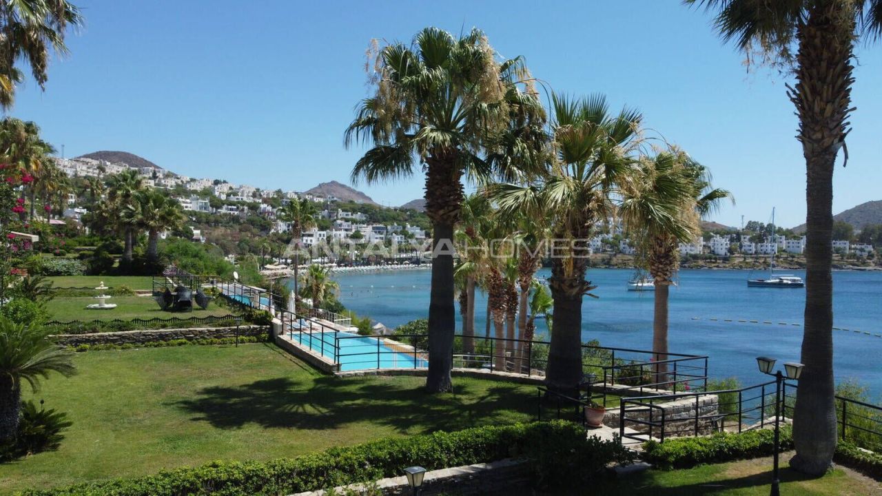 Villa à Bodrum, Turquie, 310 m² - image 5