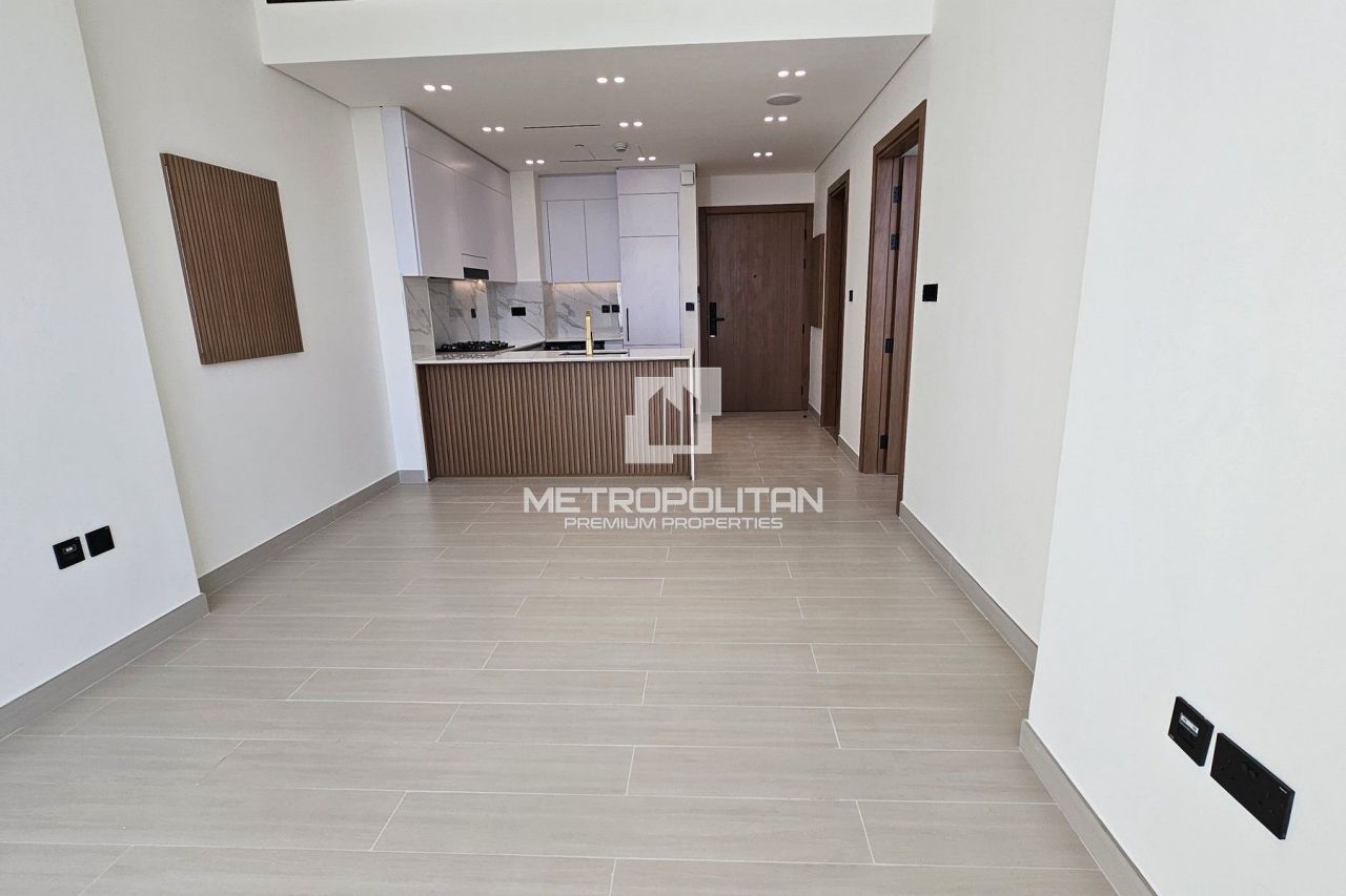 Apartment in Dubai, UAE, 64 m² - picture 1