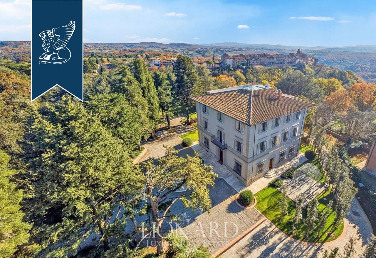 Villa à Monteleone d'Orvieto, Italie, 840 m² - image 1
