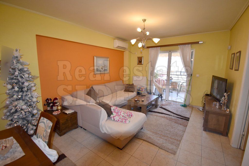 Apartamento en Loutraki, Grecia, 83 m² - imagen 1