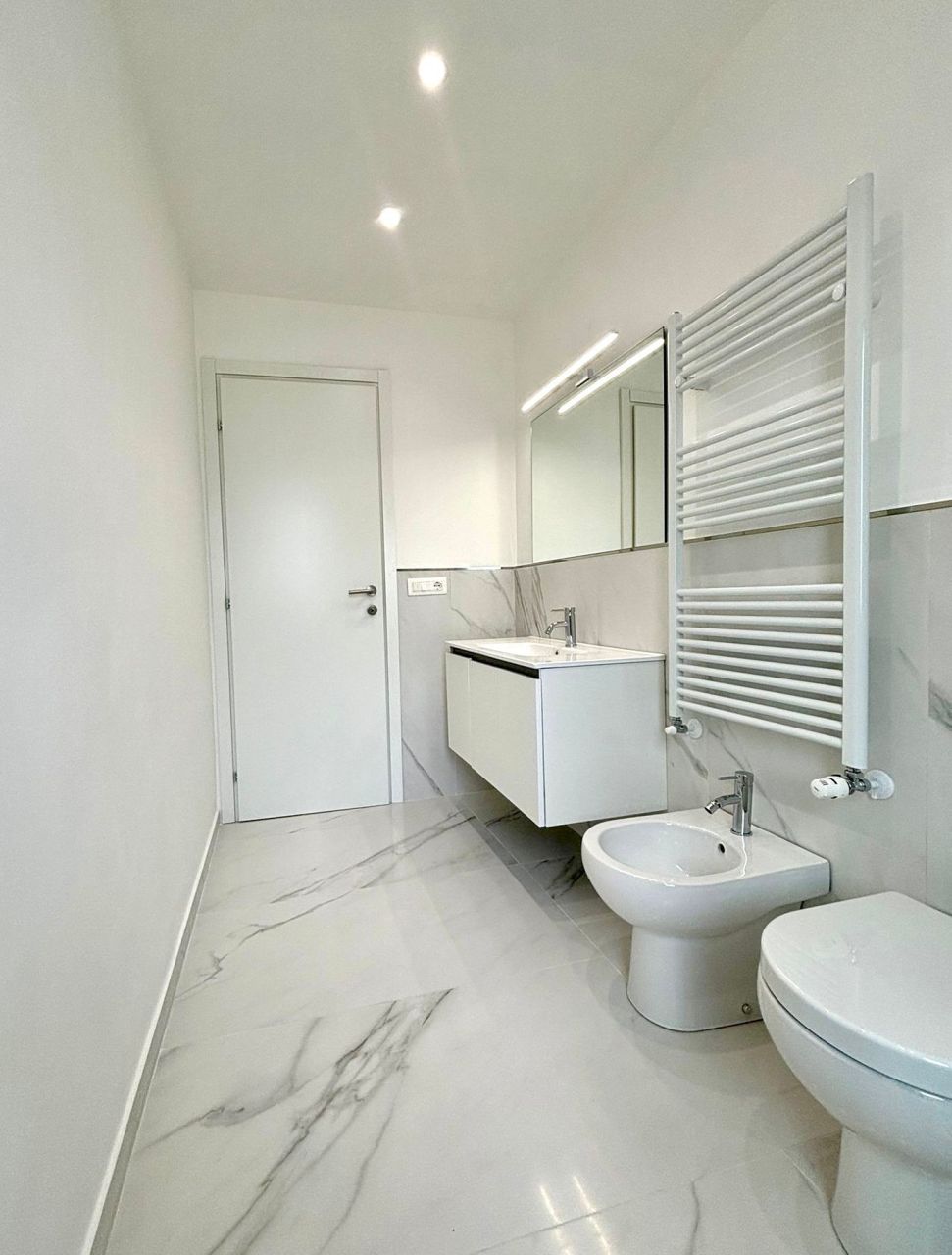 Piso en San Remo, Italia, 104 m² - imagen 3