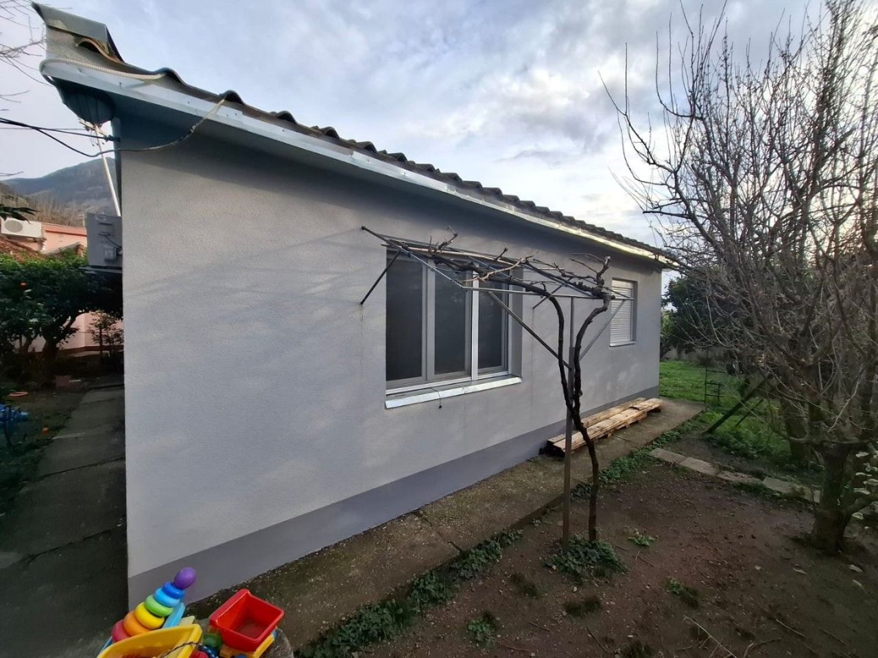 House in Bar, Montenegro, 80 m² - picture 1