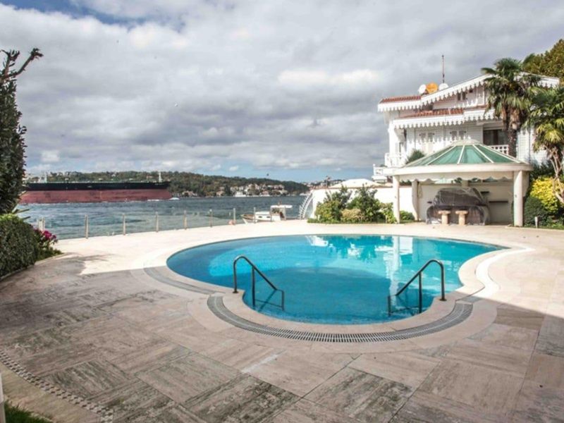 Cabaña en Beykoz, Turquia, 1 150 m² - imagen 1