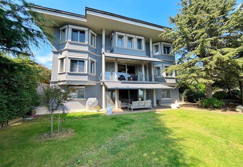 Villa en Estambul, Turquia, 500 m² - imagen 1