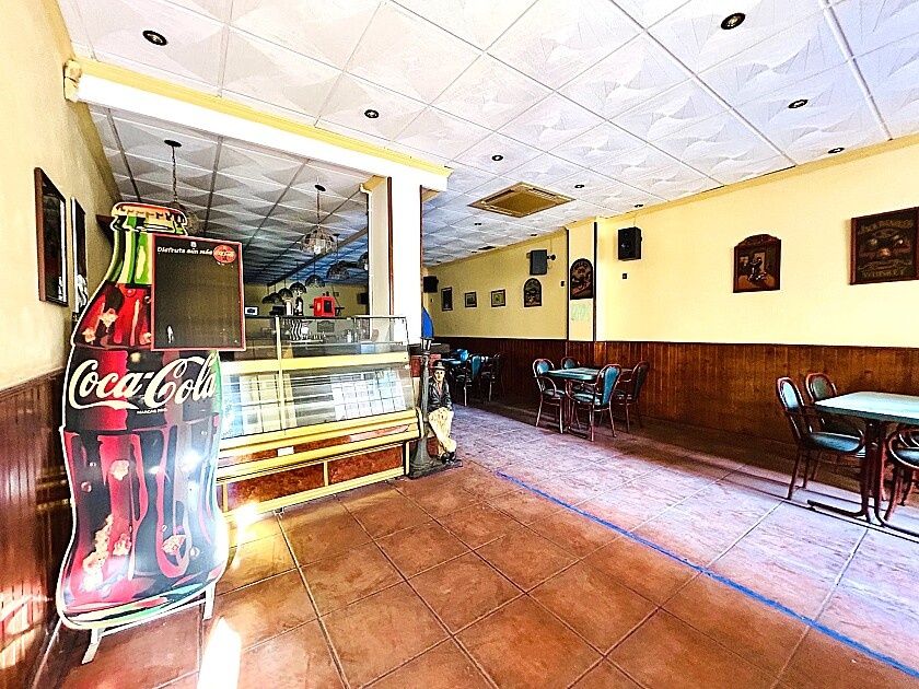 Gewerbeimmobilien in Torrevieja, Spanien, 100 m² - Foto 2