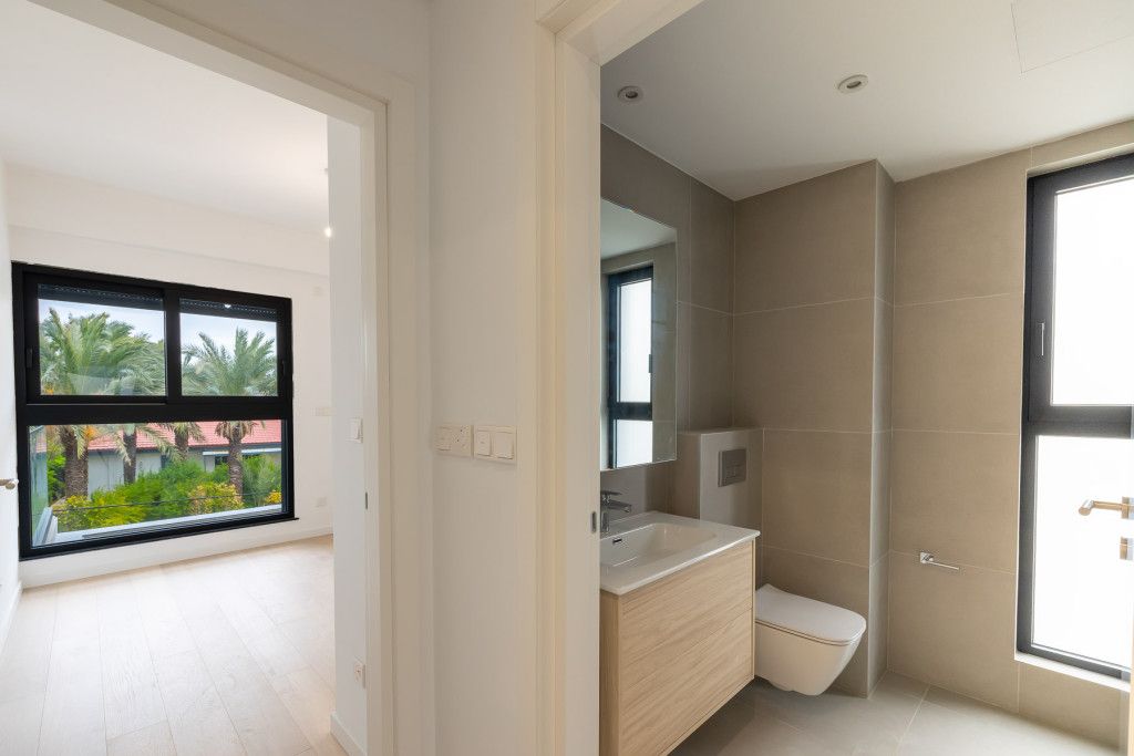 Apartment in Nicosia, Cyprus, 110 m² - picture 13