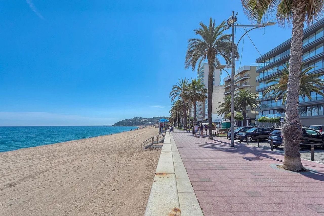 Apartamento en Lloret de Mar, España, 81 m² - imagen 4
