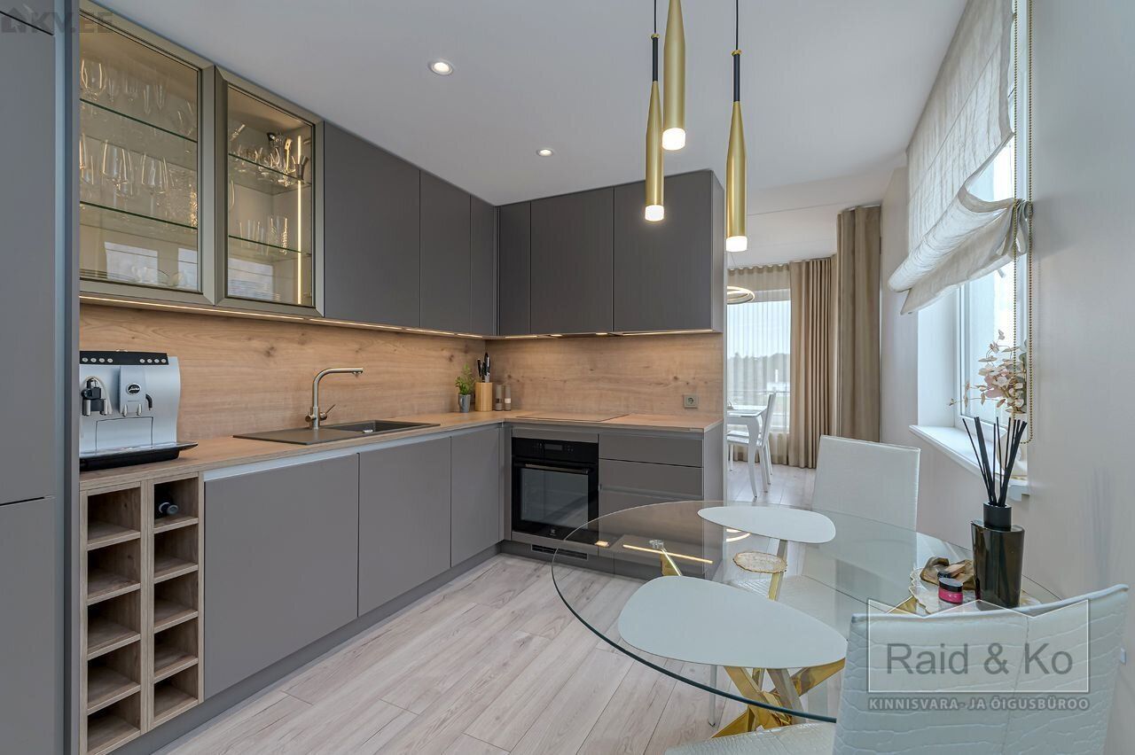 Piso en Tallin, Estonia, 57.7 m² - imagen 1