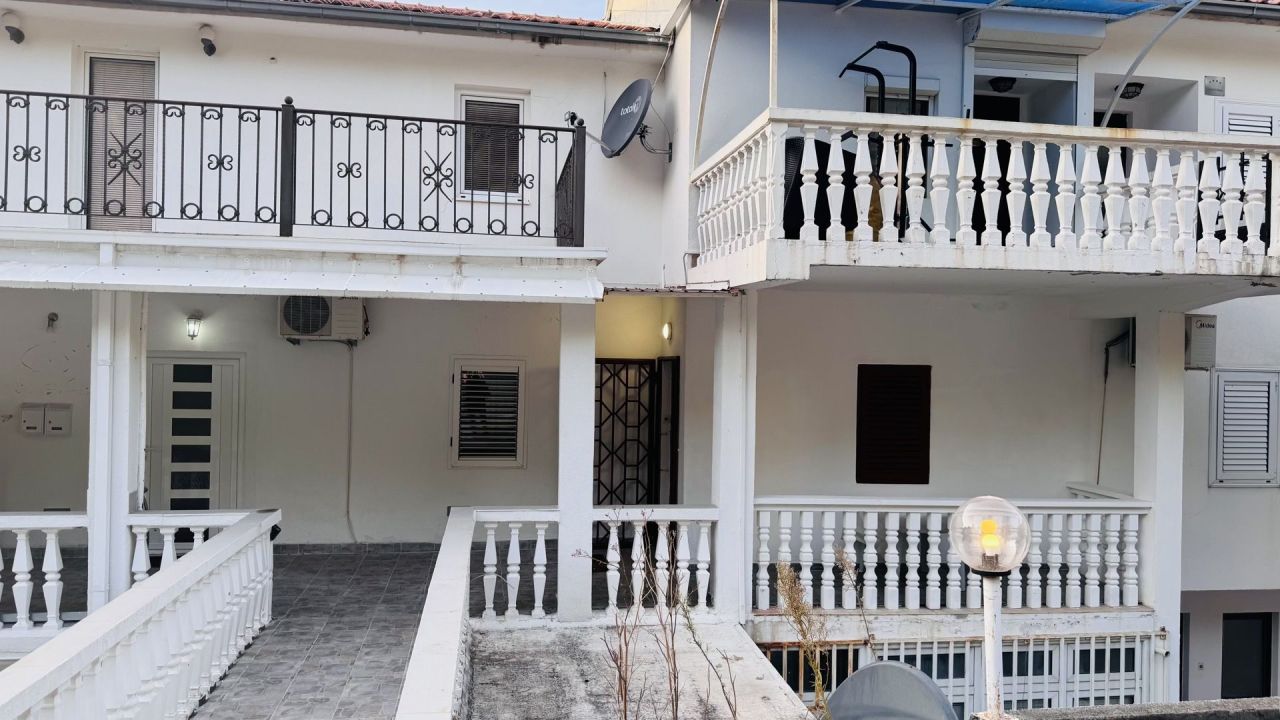 Flat in Budva, Montenegro, 42 m² - picture 8