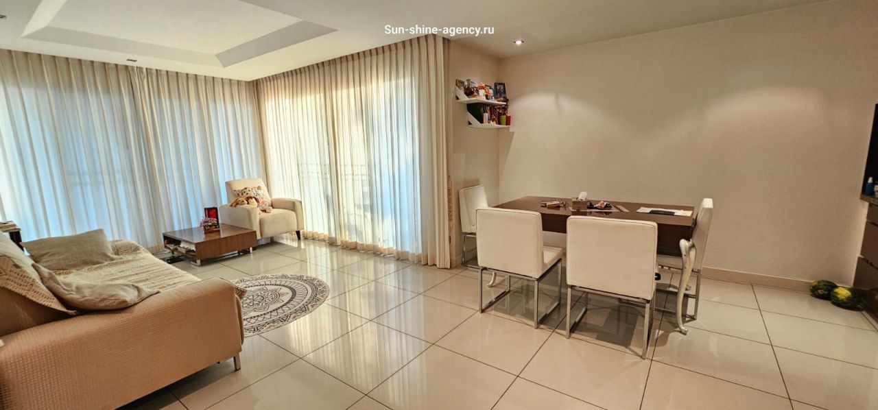 Piso en Pattaya, Tailandia, 70 m² - imagen 1