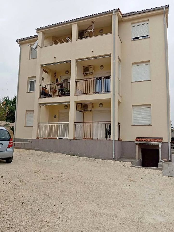 Appartement à Liznjan, Croatie, 45 m² - image 1