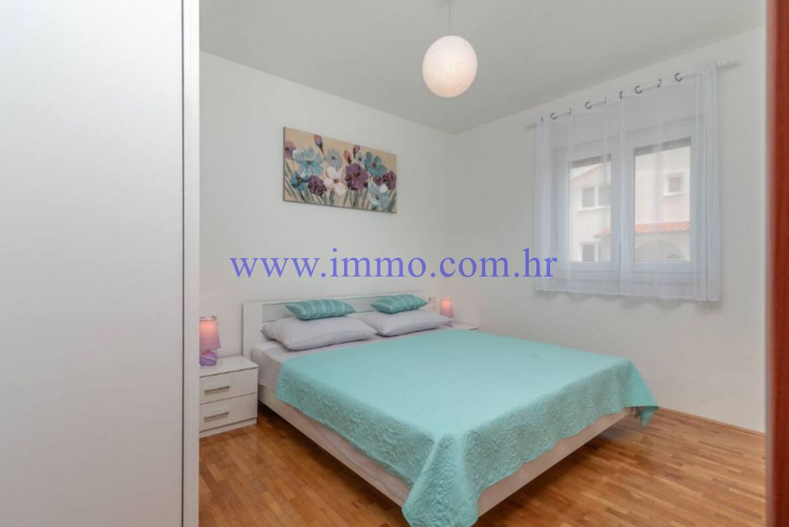Flat in Trogir, Croatia, 80 m² - picture 11