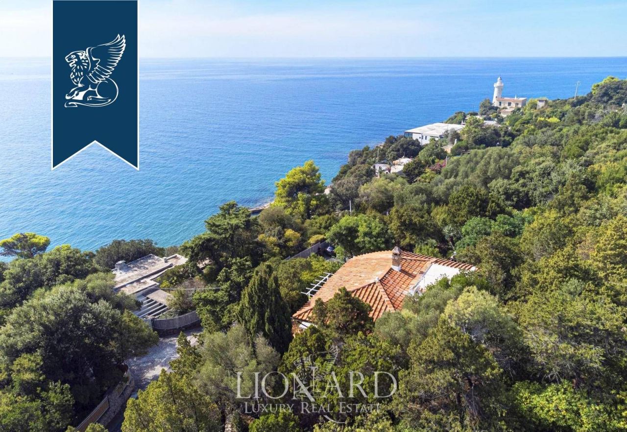 Villa in San Felice Circeo, Italien, 240 m² - Foto 1